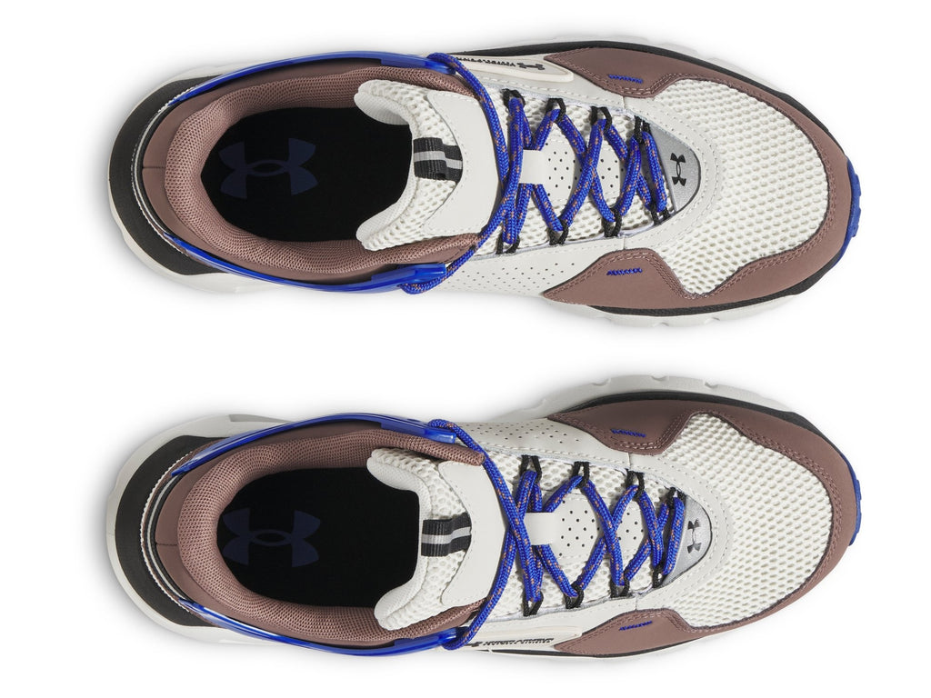 Summit Trek sneakers