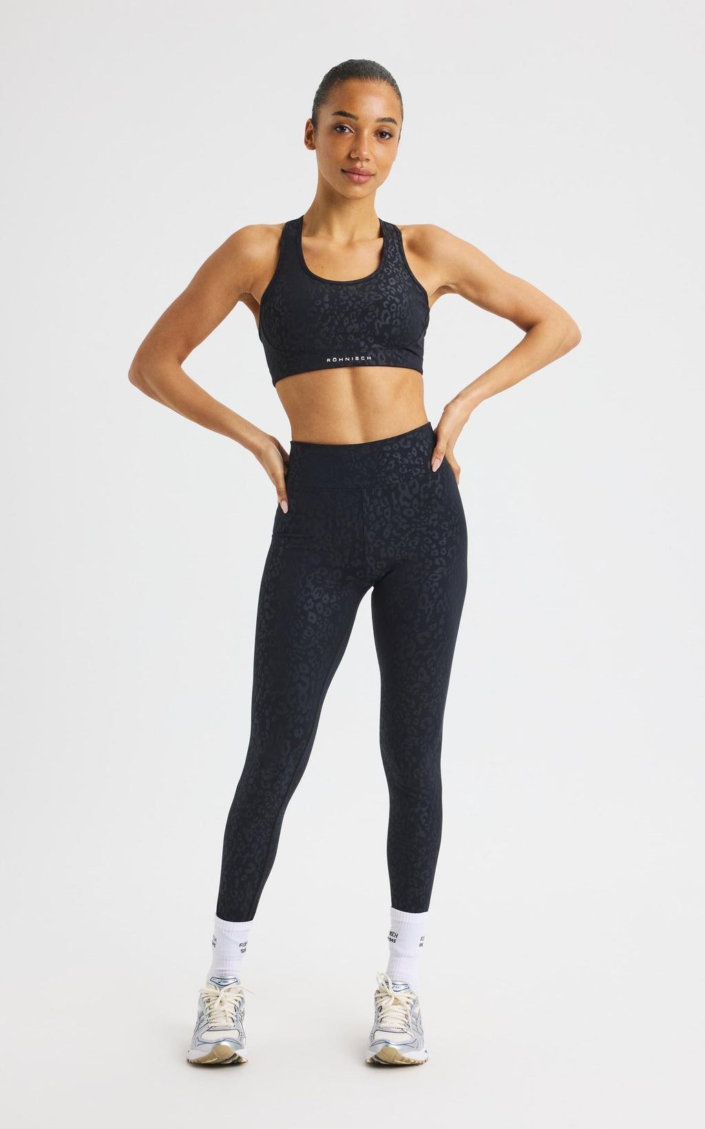 leo emboss hw legging