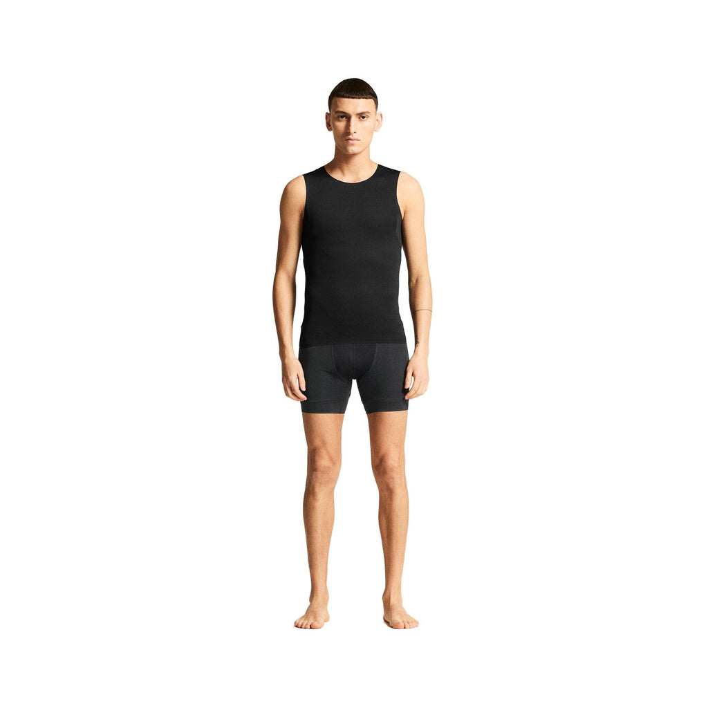 Active Nanoweight Singlet
