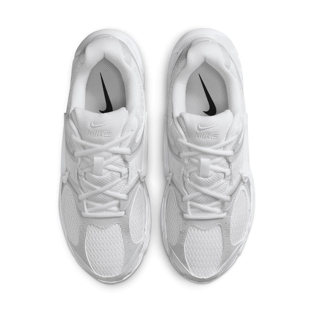 v5 rnr sneakers