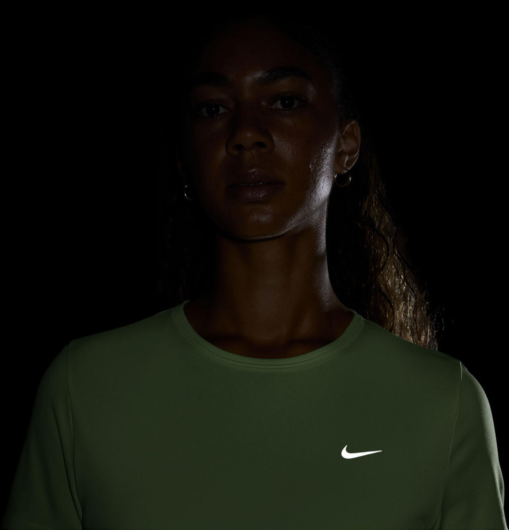 nike tempo women's dri-fit short-sl