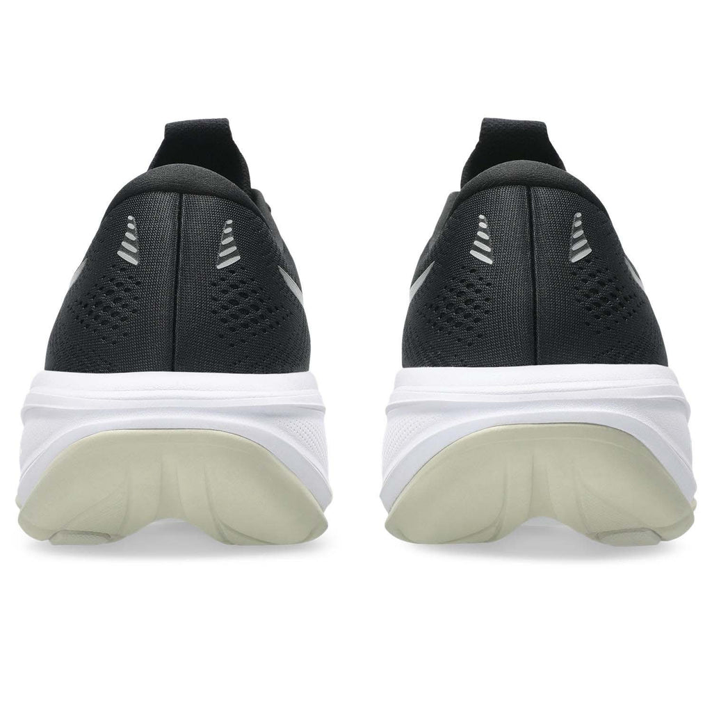 Novablast 5 Hardloopschoenen