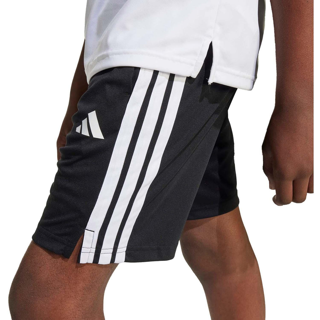 Train Essentials 3-Stripes kids Short
