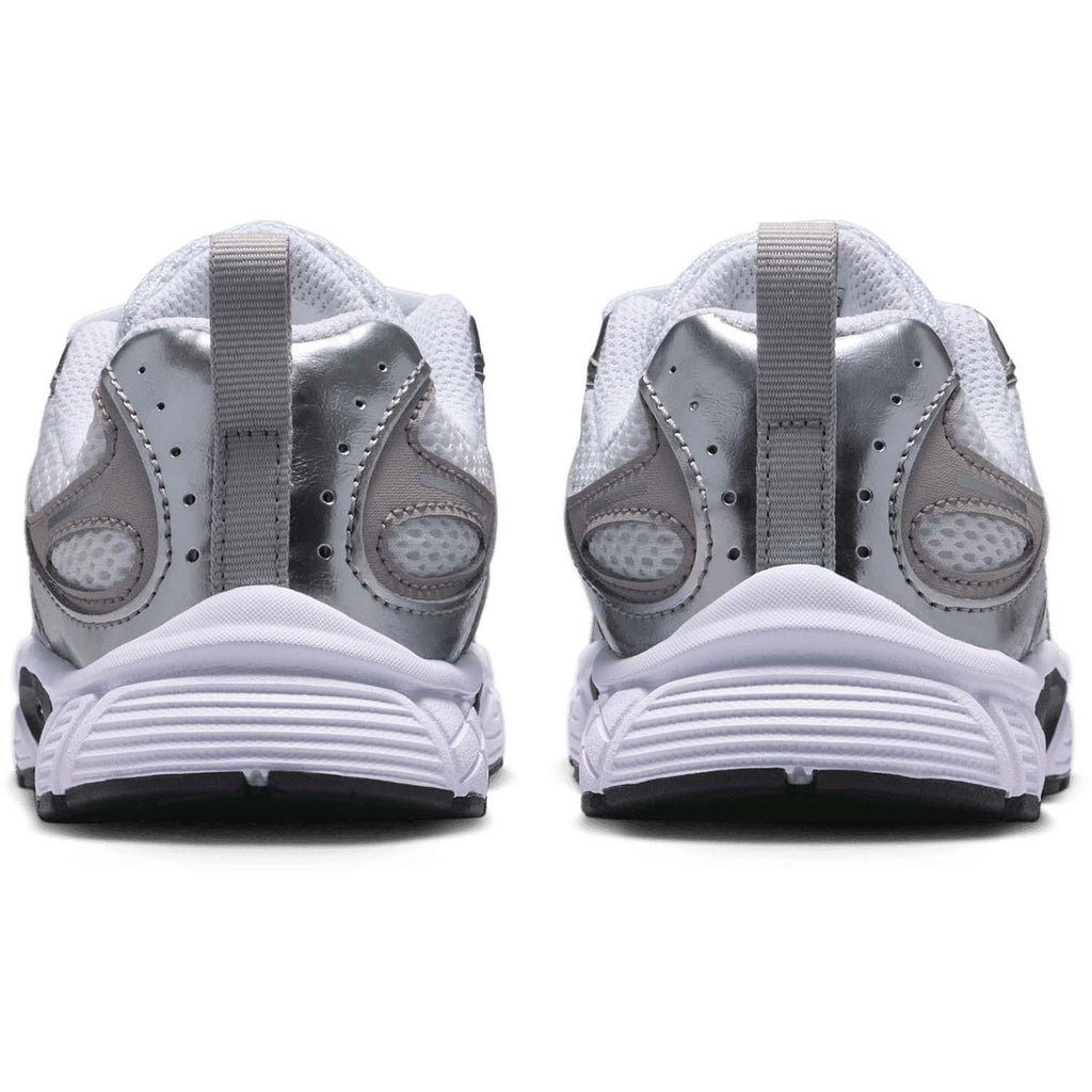 v5 runner little kids' shoes