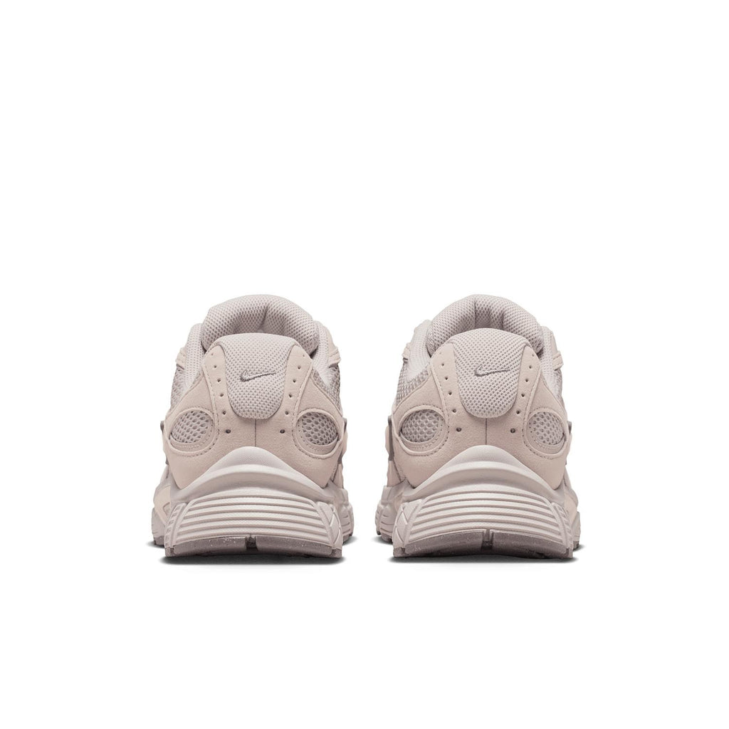 V5 Runner Sneakers