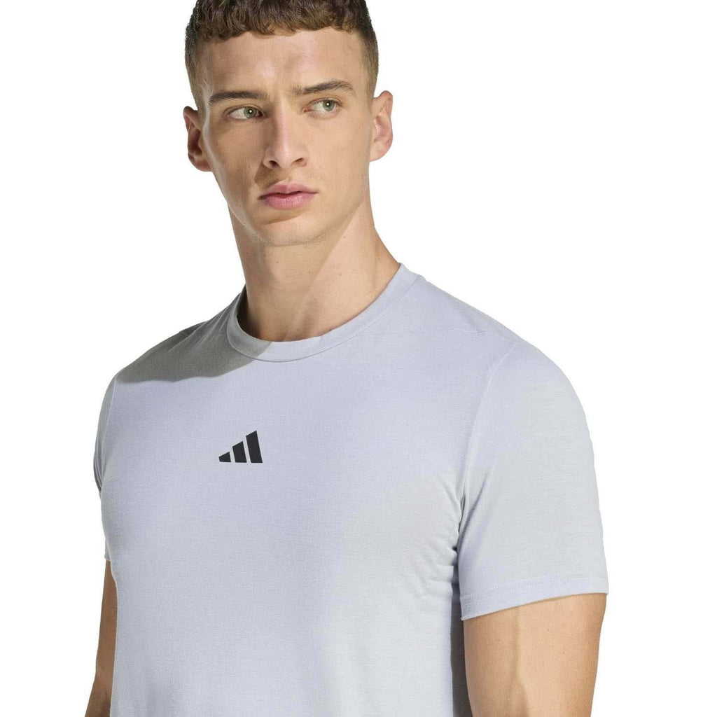 D4T Essentials T-shirt