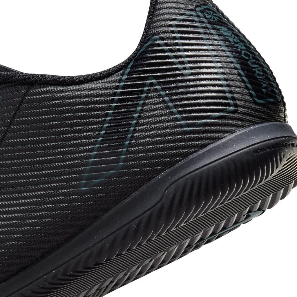 Vapor 16 Club FG/MG Pán.fotbalová obuv US velikosti