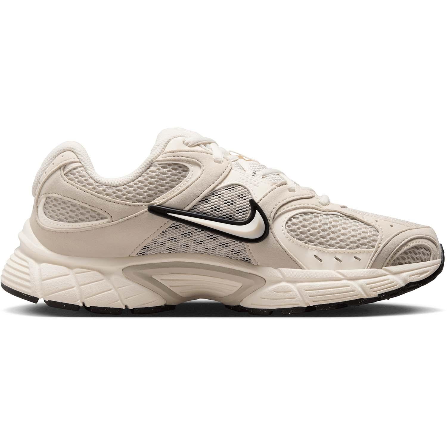 nike v5 rnr women's shoes
