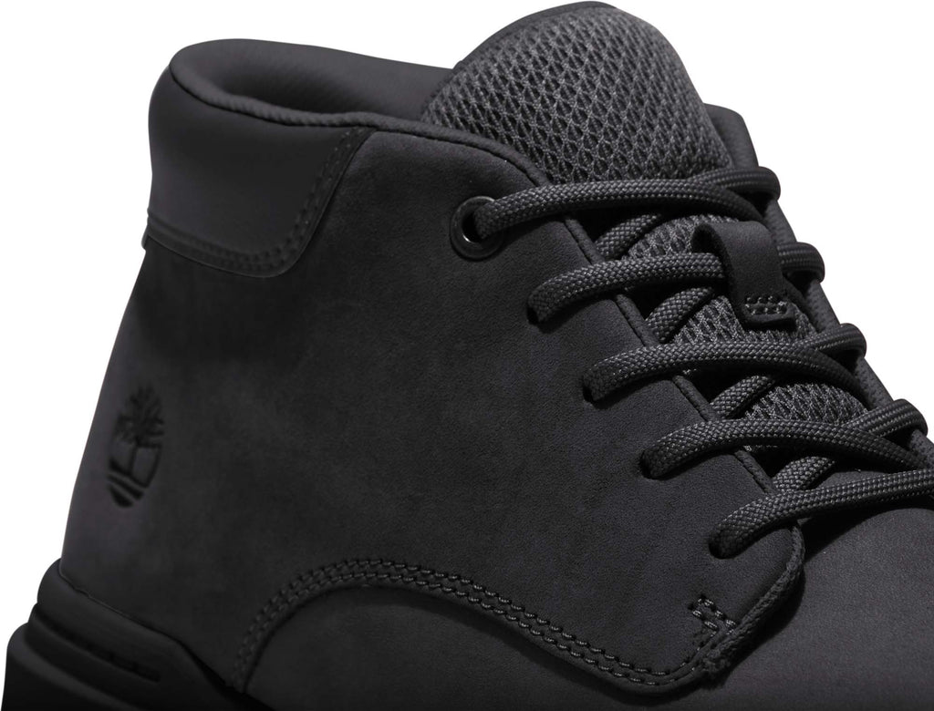 Seneca Bay Leather Chukka sneakers