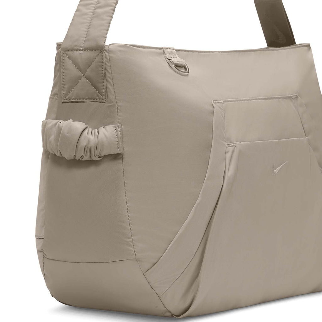 one tote bag (25l)