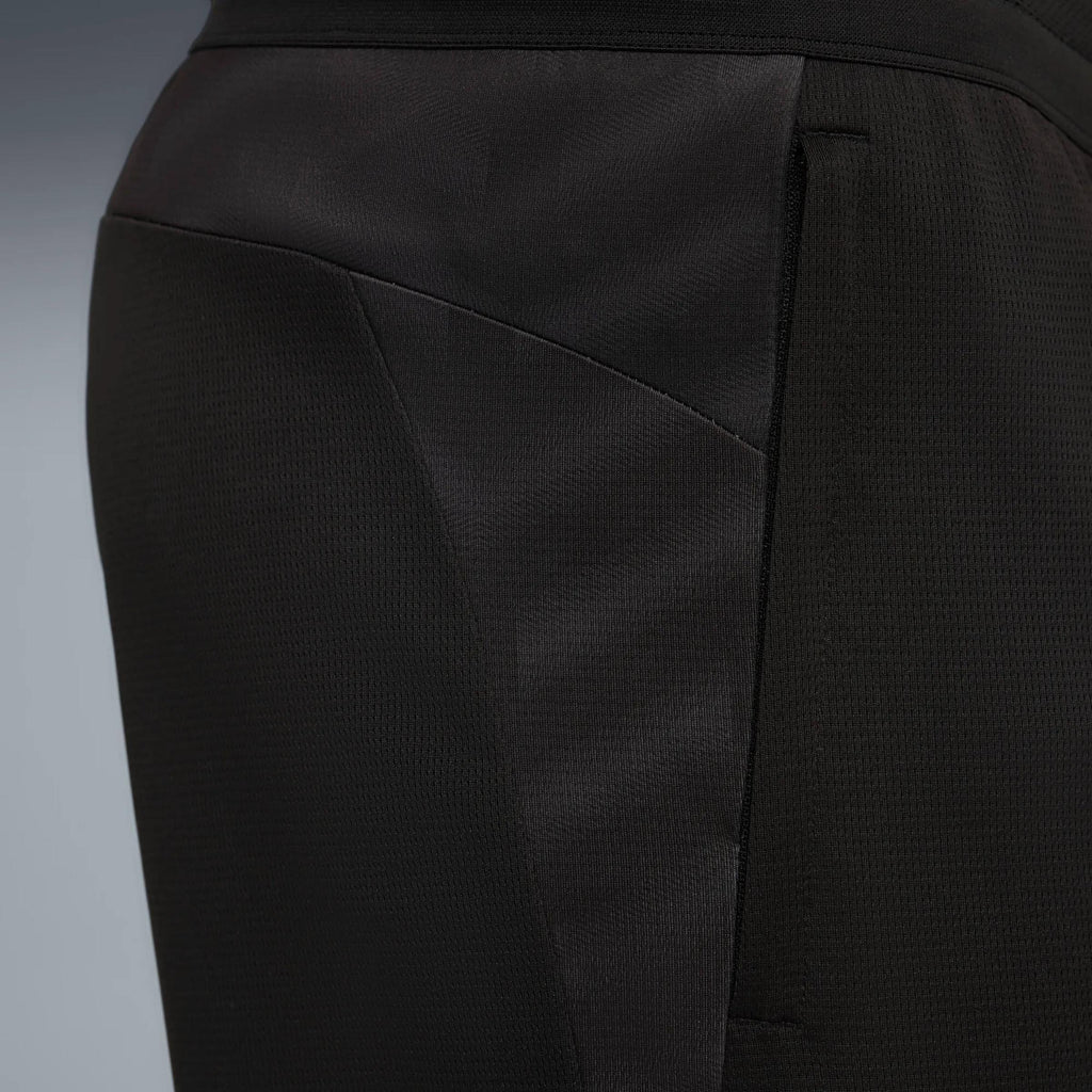individualcup training shorts