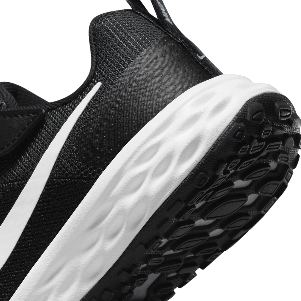 Revolution 6 baby sneakers