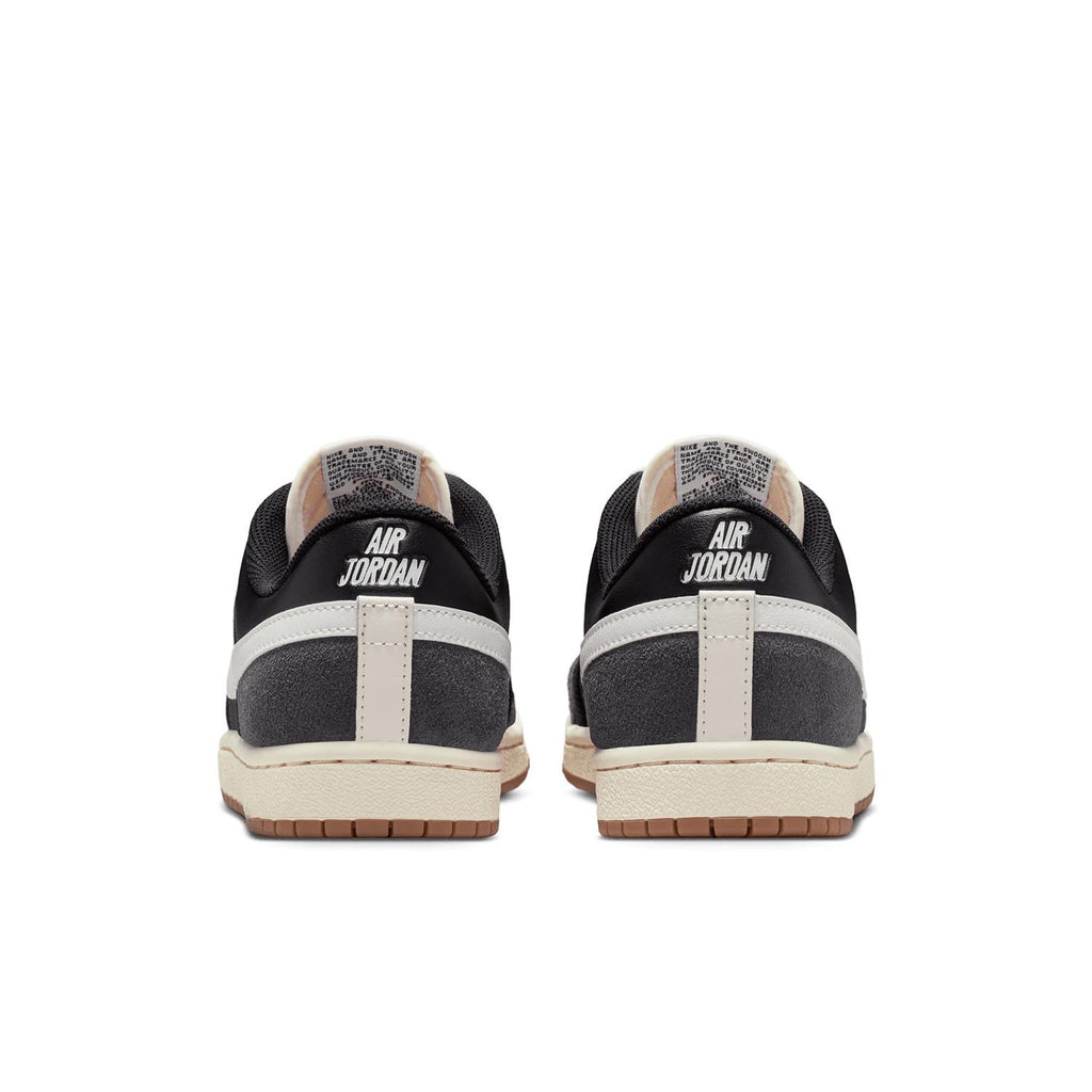 Air Jordan Skyline Low Sneakers