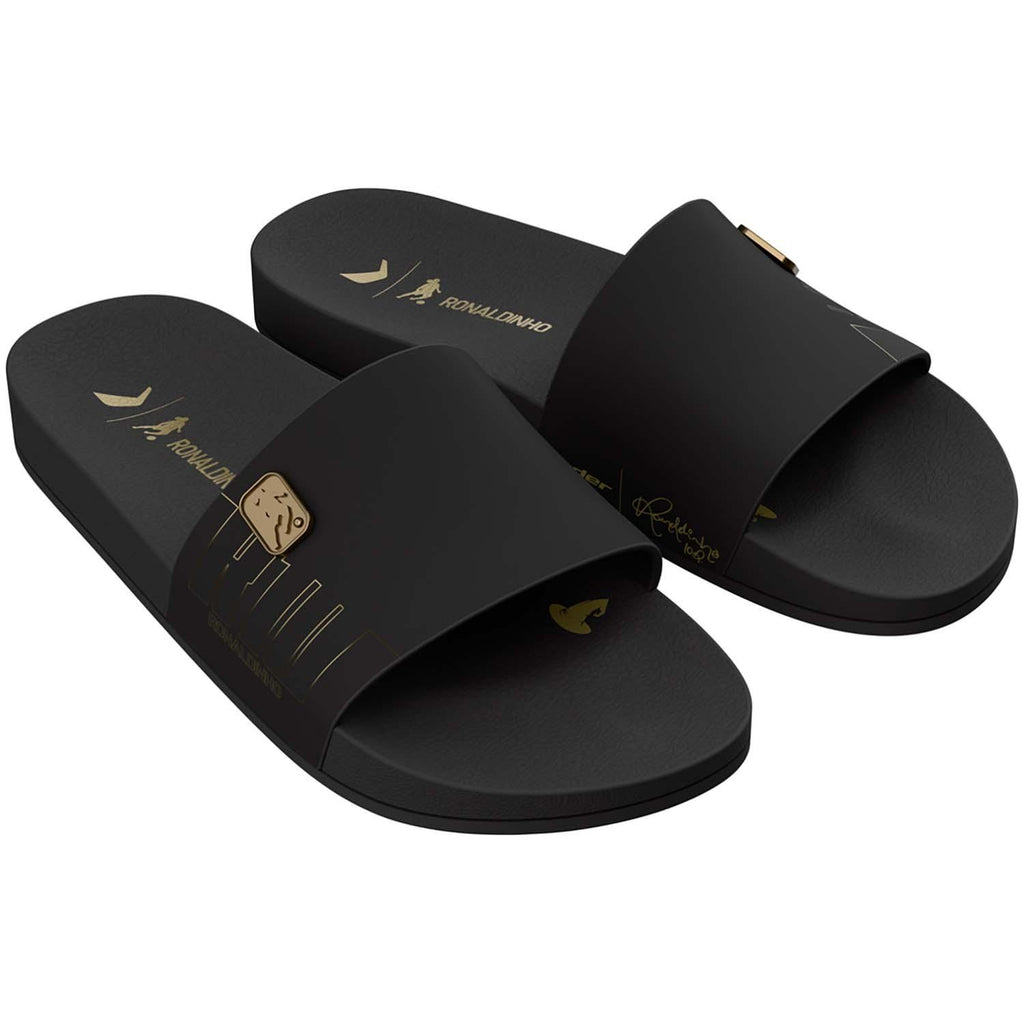R10 slippers