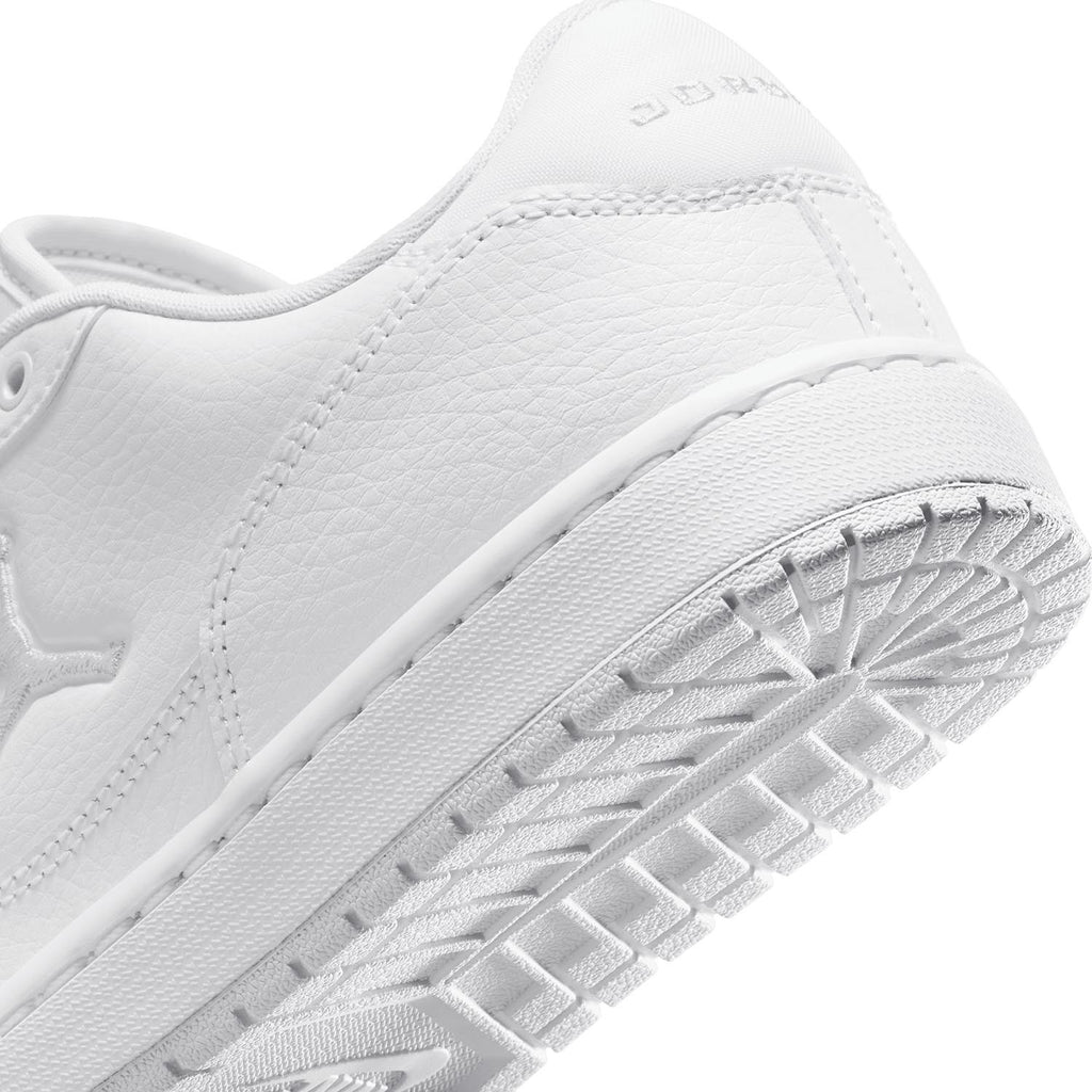 Jordan Court Connect Low Sneakers