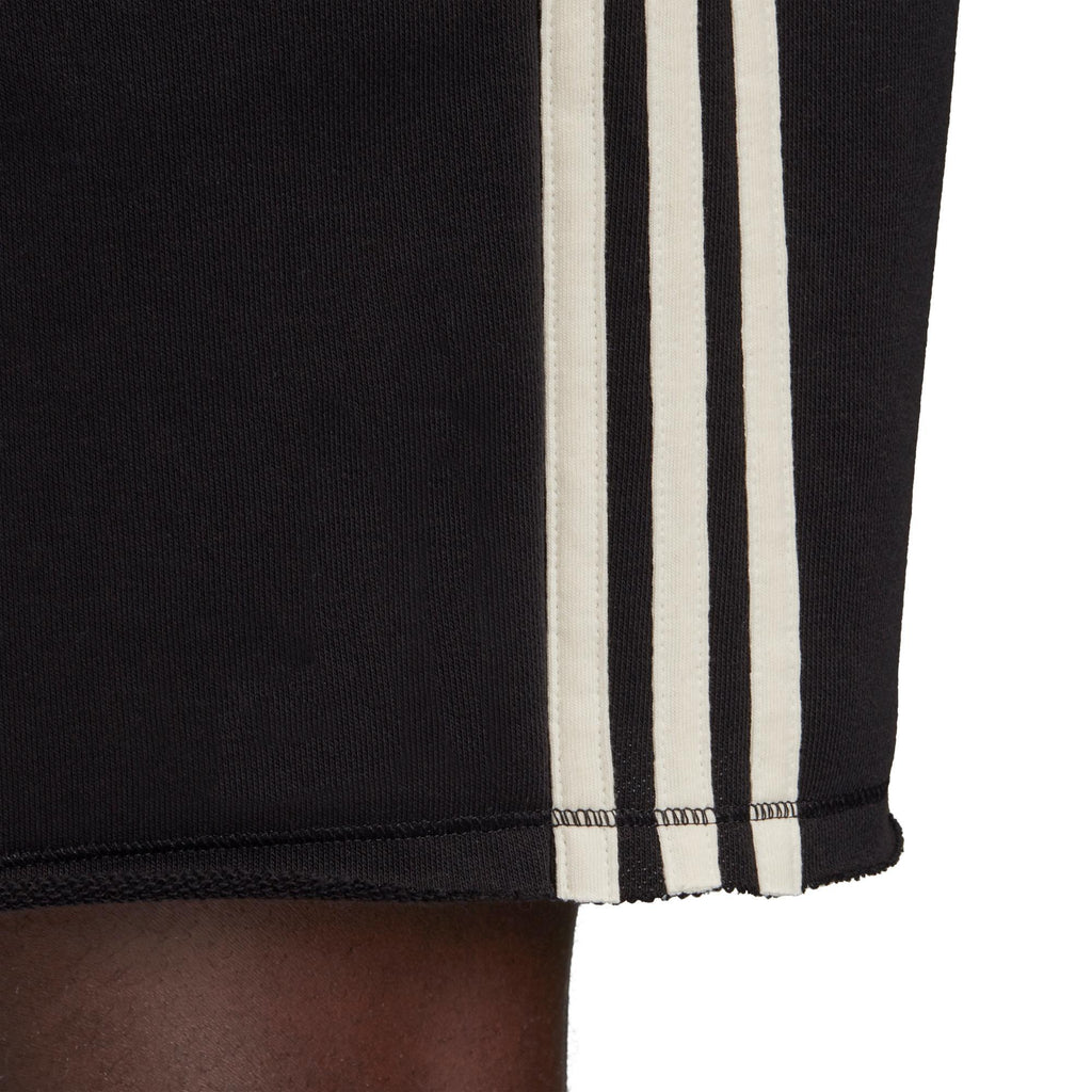 Must Haves short