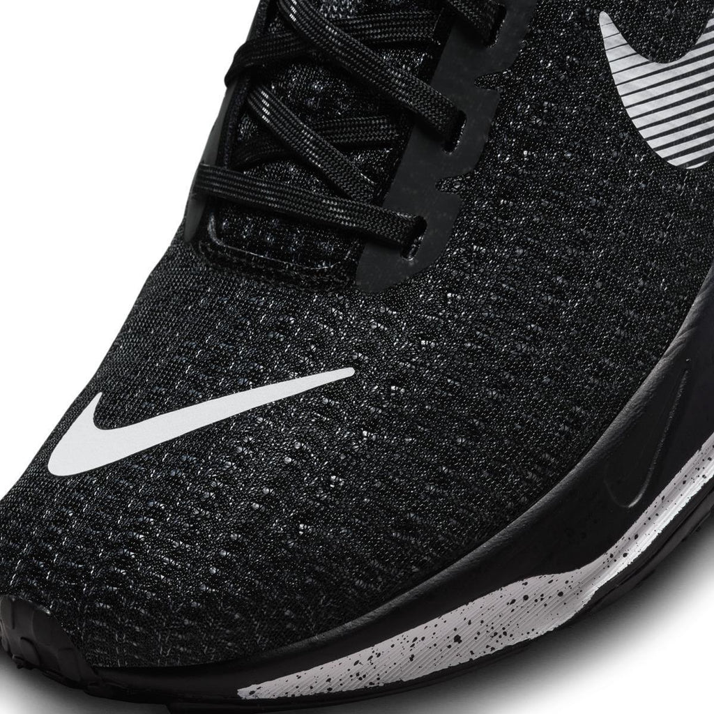 Invincible 3 hardloopschoenen