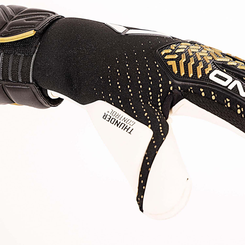 stanno thunder vii goalkeeper glove