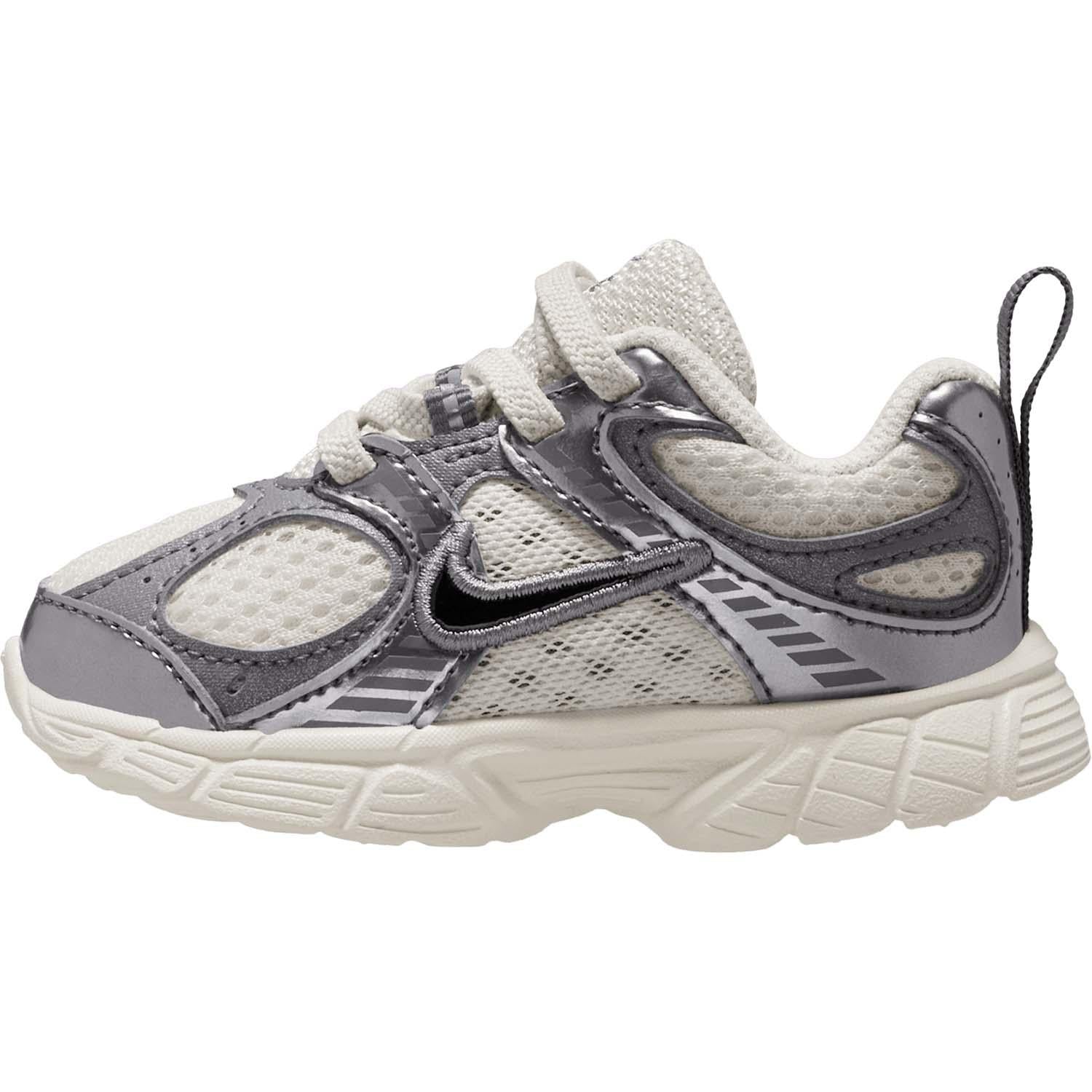 v5 runner baby/toddler shoes