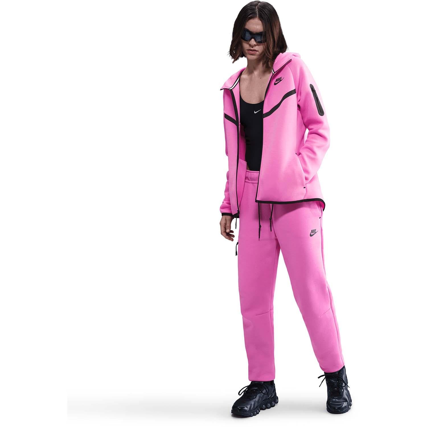 sportswear tech fleece windrun