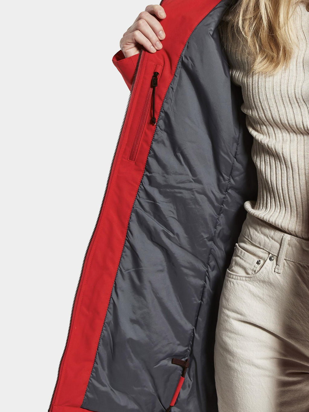 Helle Wns Parka 4
