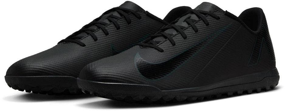 Vapor 16 Club TF voetbalschoenen