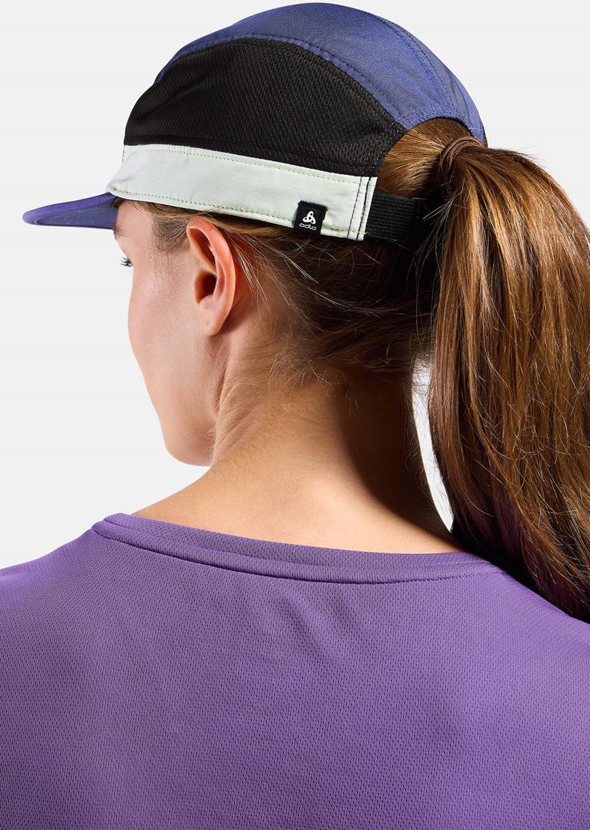 Cap Performance Light