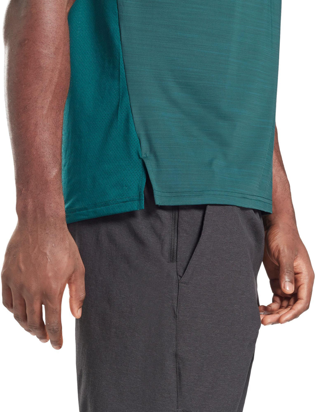 Ts Ac Graphic Move Tee Q1