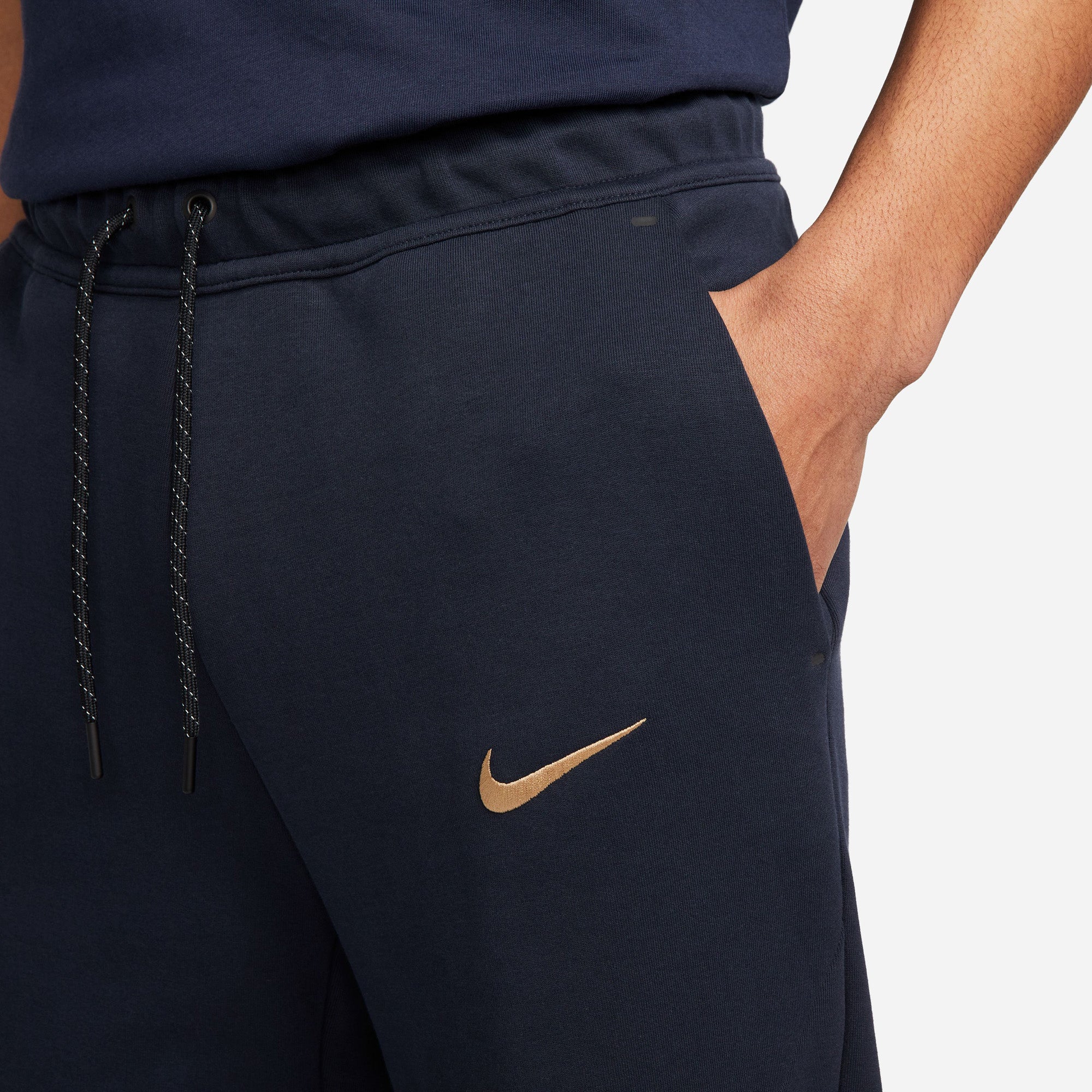 FC Barcelona Tech Fleece broek