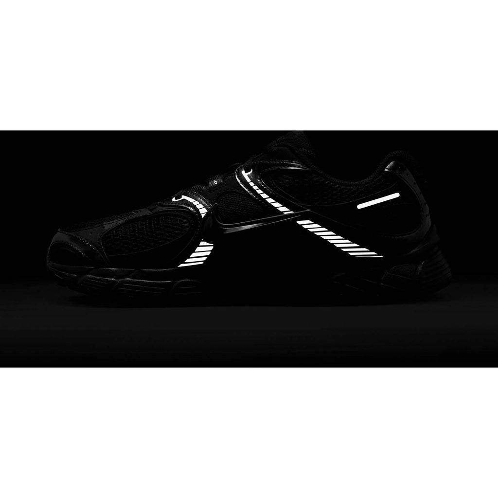 V5 RNR sneakers