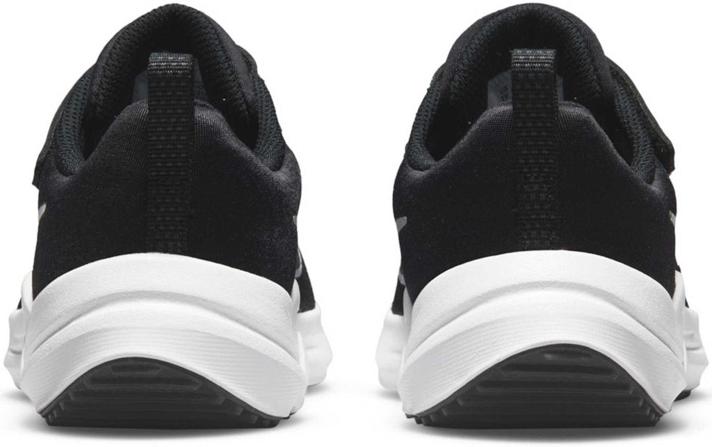 Downshifter 12 sneakers