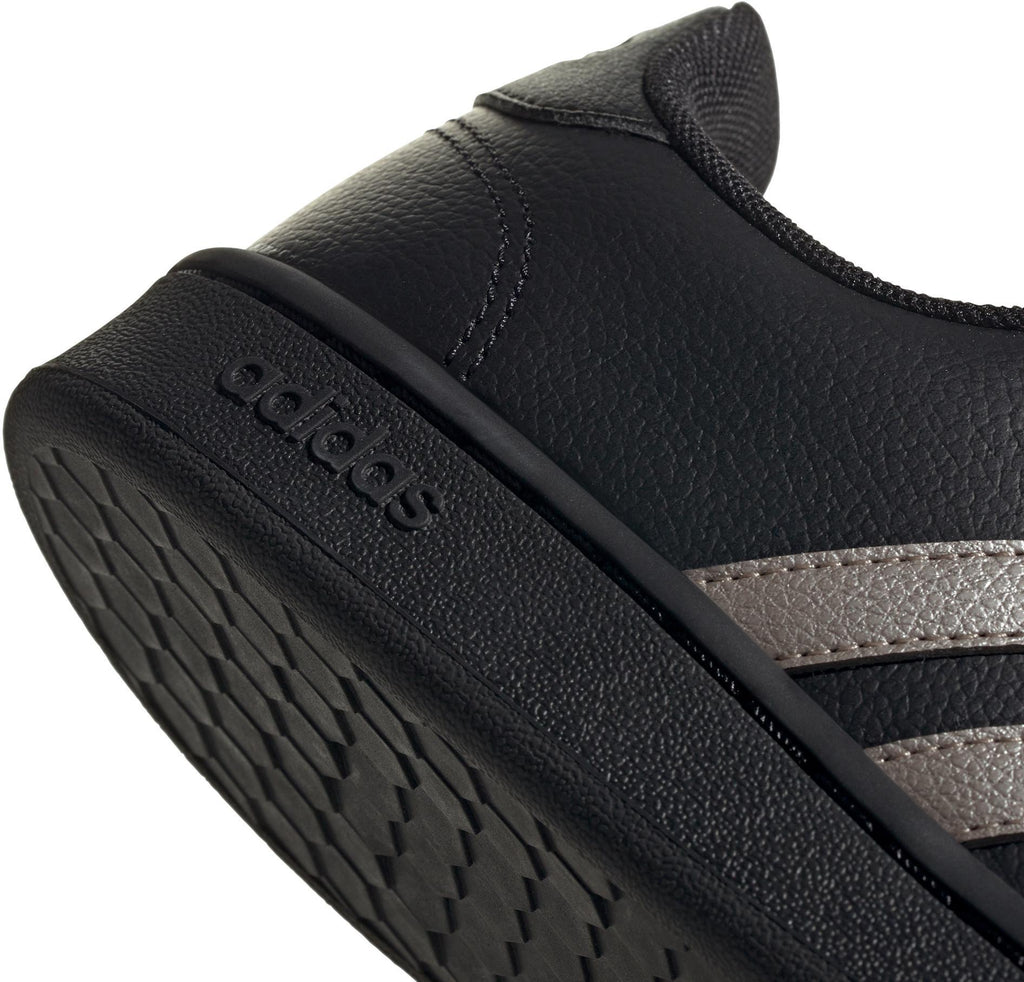 adidas Grand Court