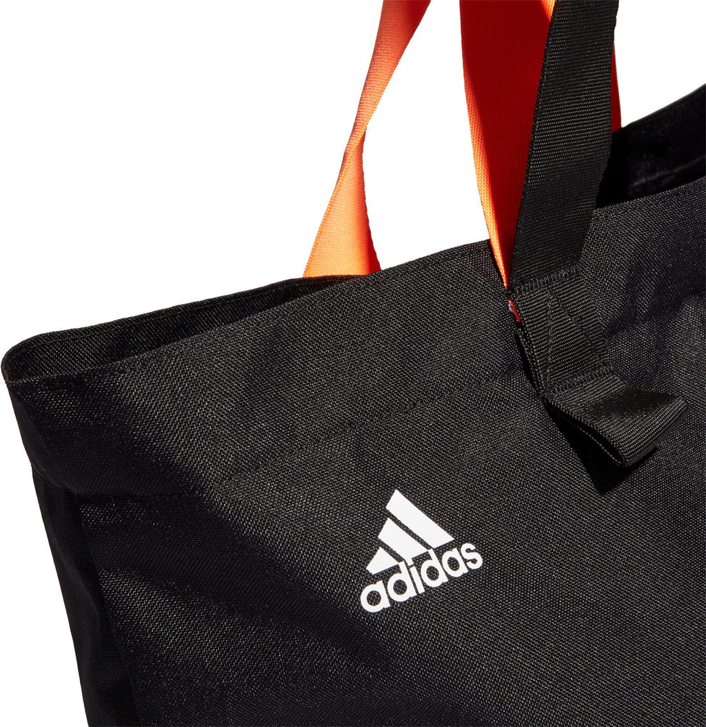 W St Tote