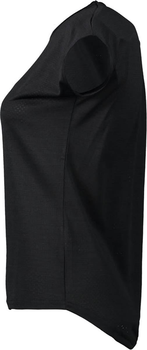 Maanselka Tops