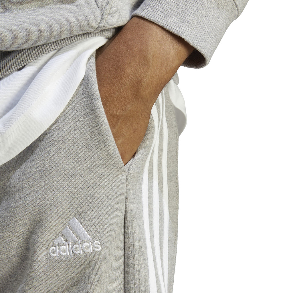 Essentials French Terry Tapered Cuff 3-Stripes broek