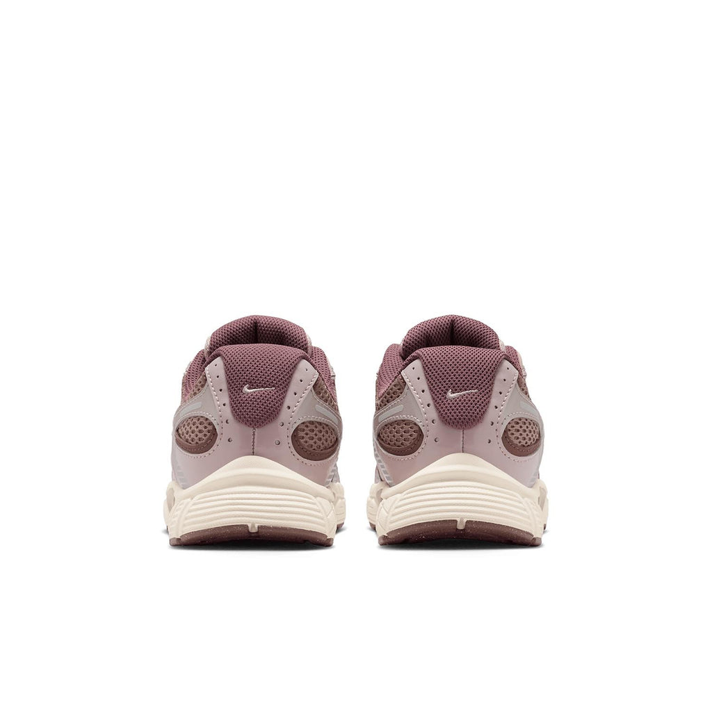 V5 Runner Facing N sneakers