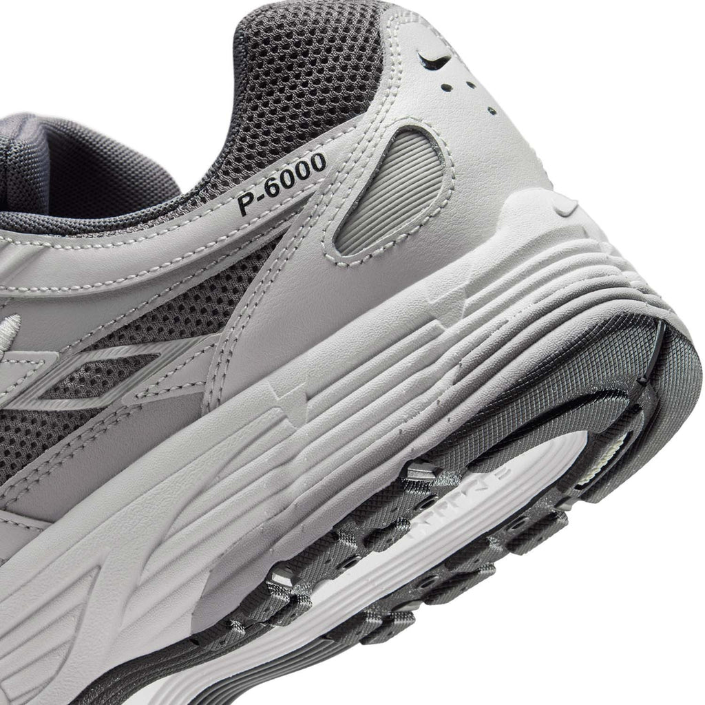 P-6000 Schoenen