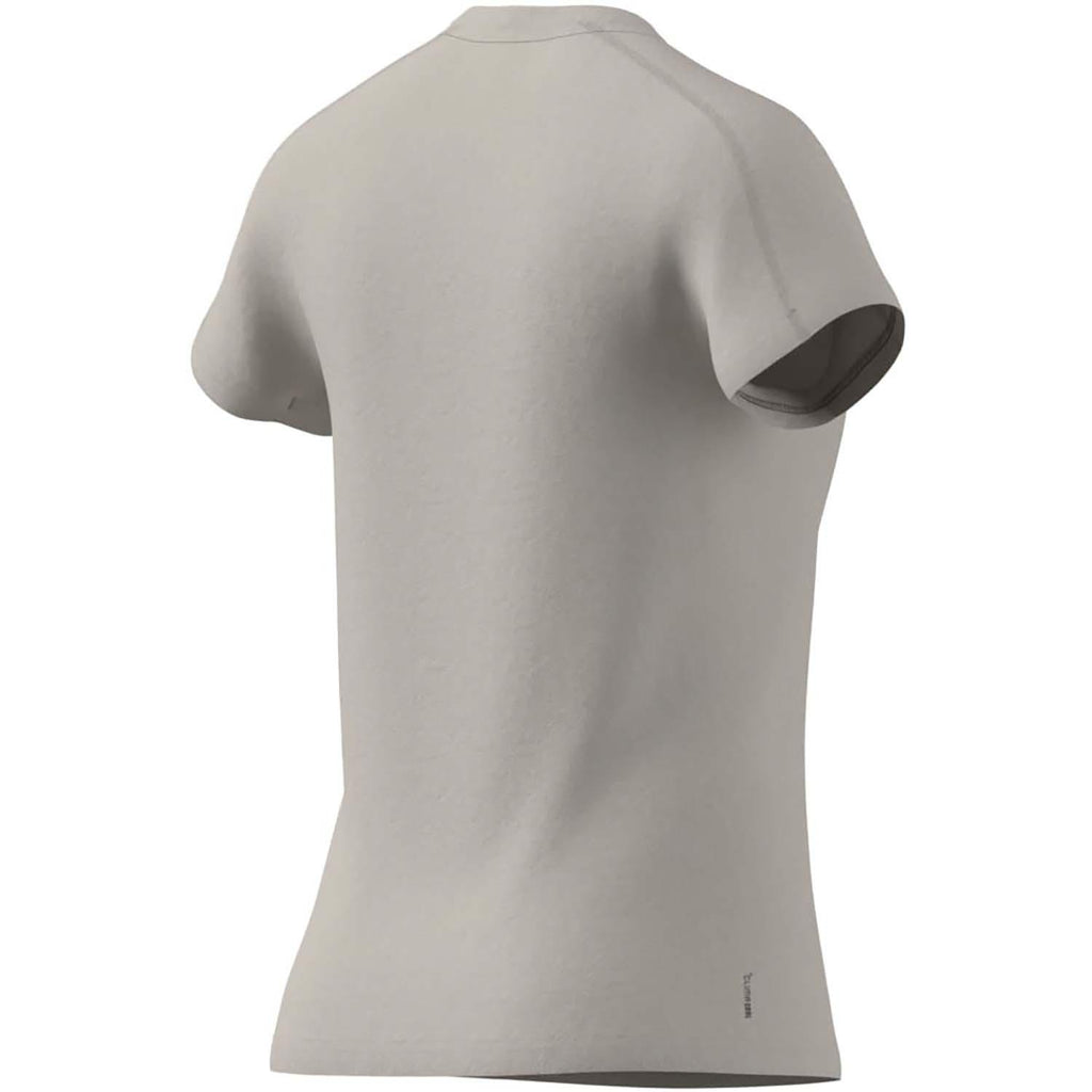AEROREADY Train Essentials Minimal Branding V-hals T-shirt