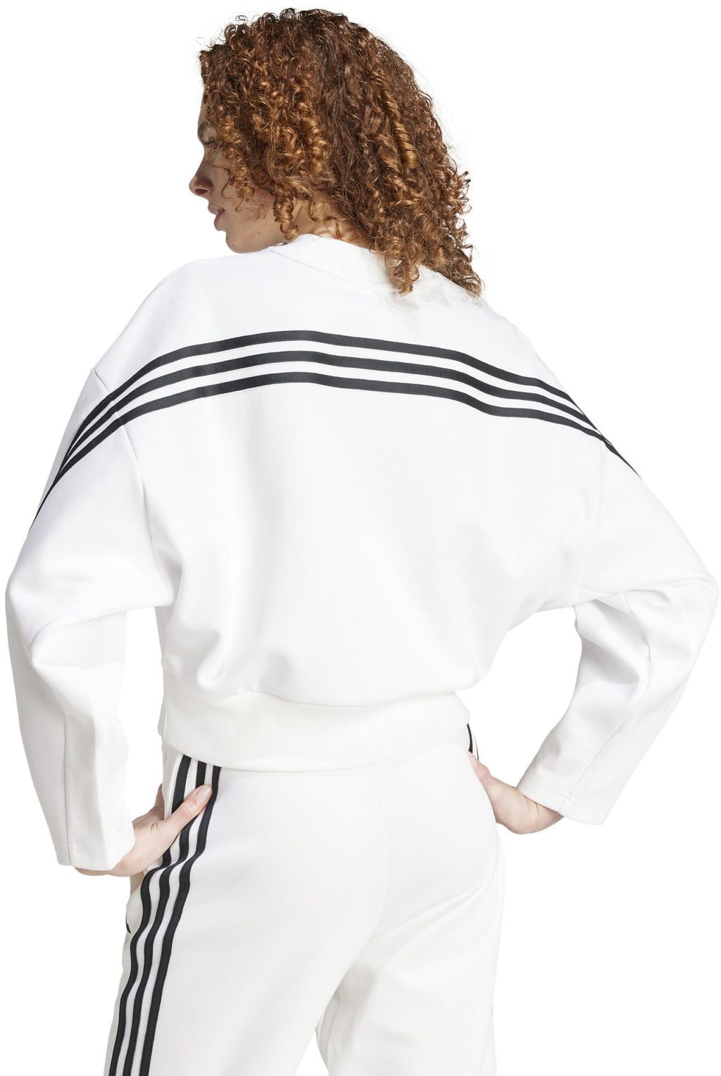 3 stripes sweater