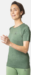Essential Seamless Crew Neck t-shirt