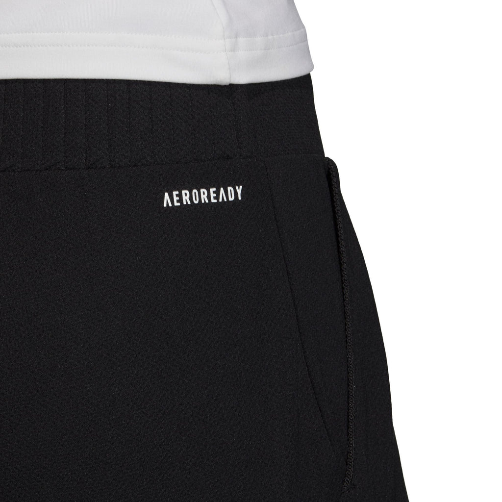 Club Hr Short