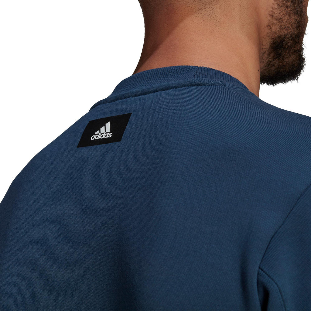 Sportswear Graphic Sweatshirt
