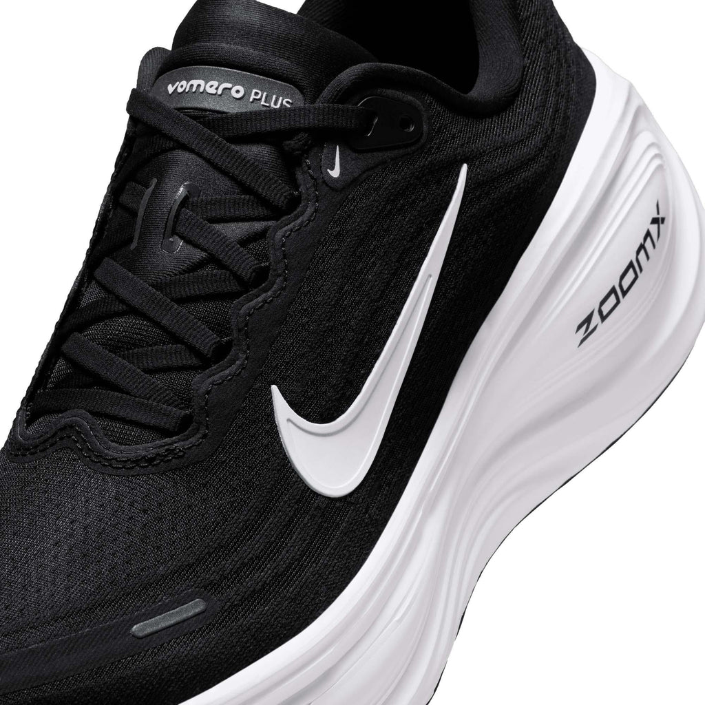 Vomero Plus hardloopschoenen