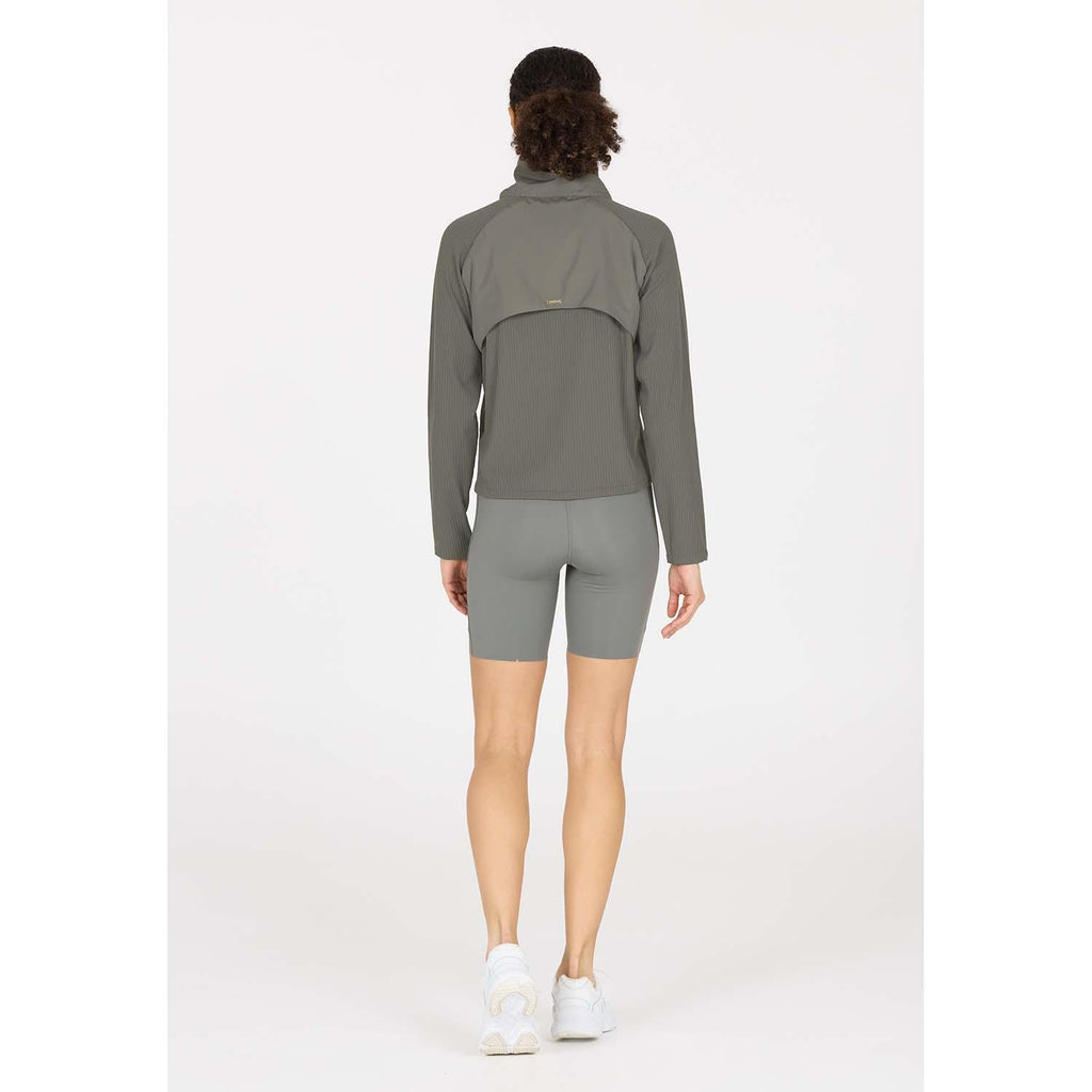 aiana w jacket