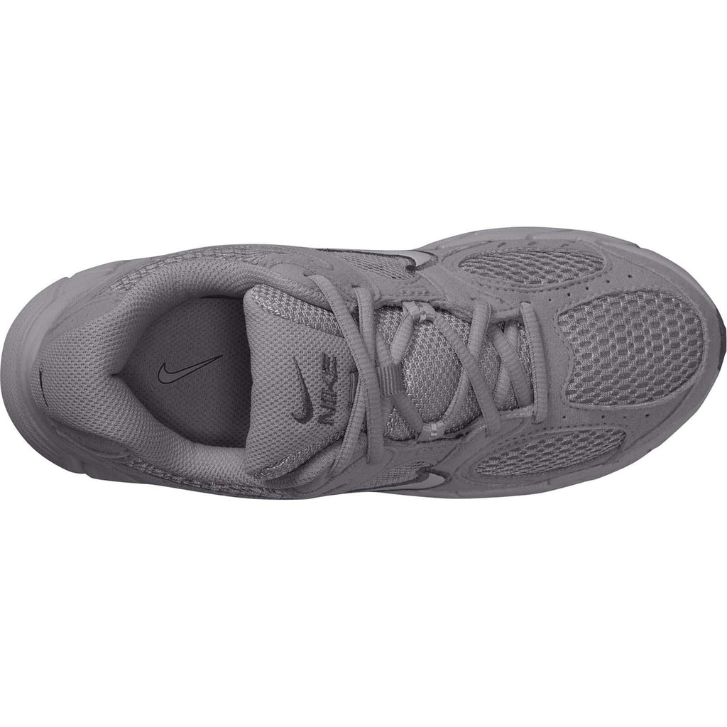 v5 runner suede big kids' shoe