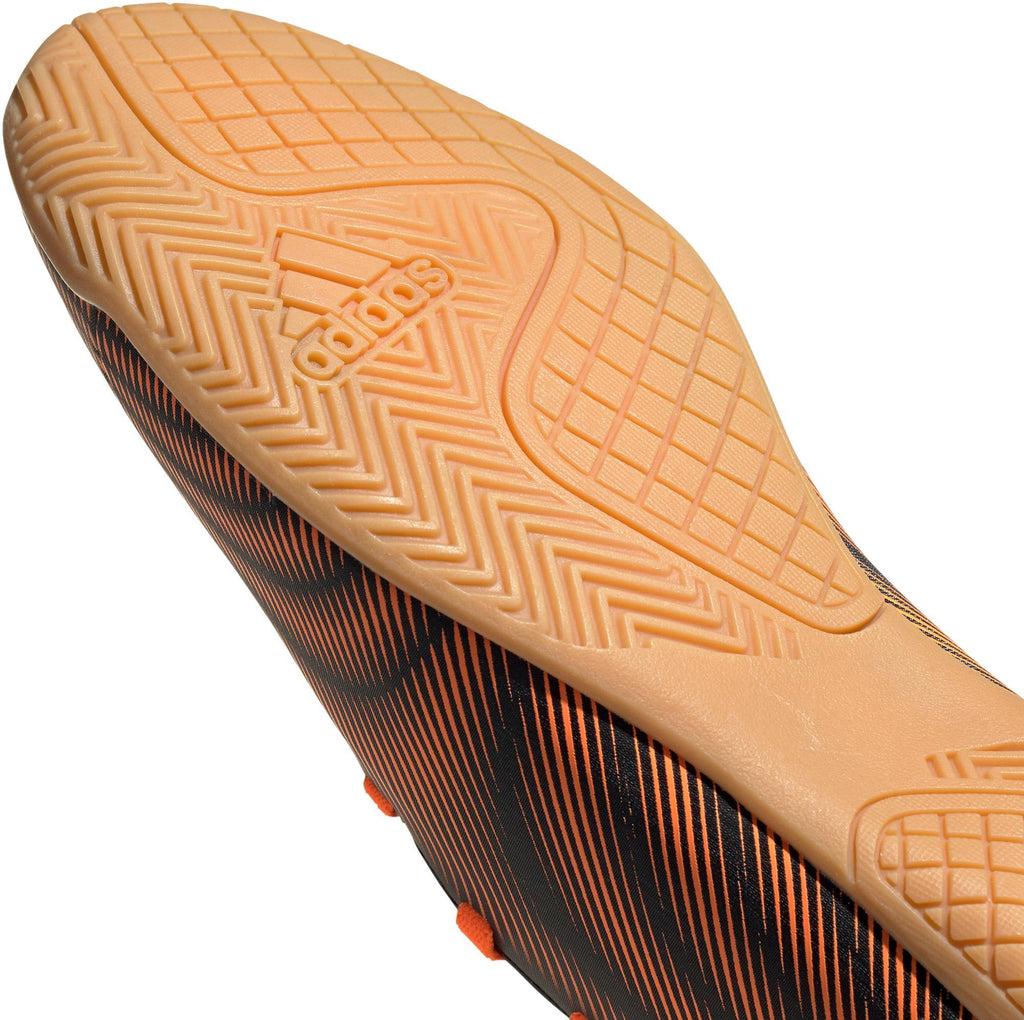 Nemeziz Messi .4 In