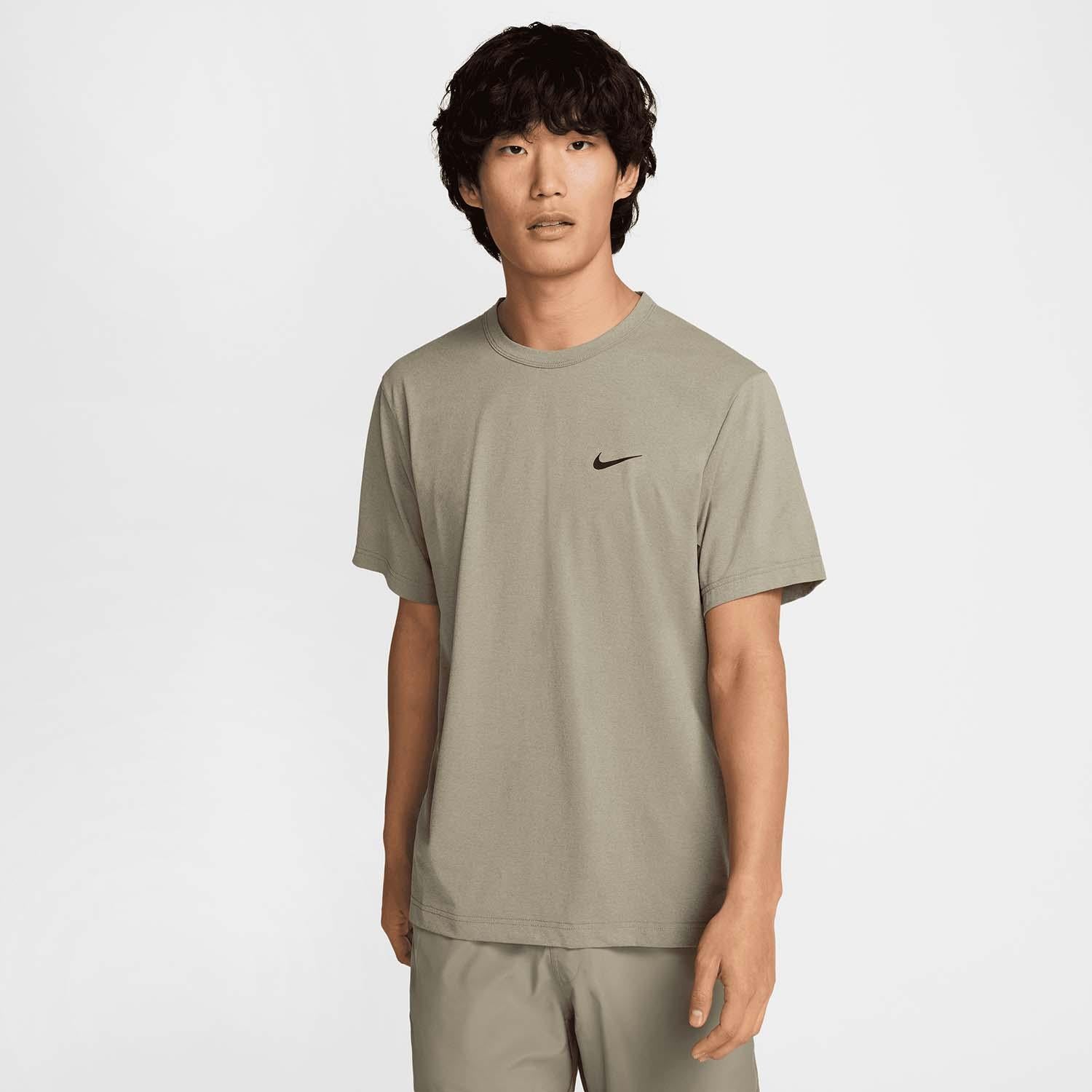 nike hyverse men's dri-fit uv short