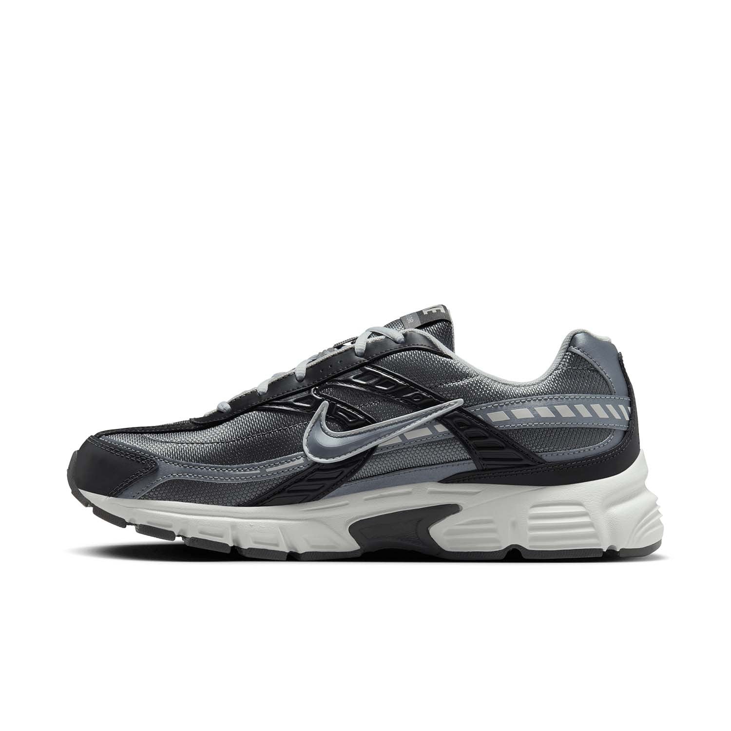 initiator schoenen