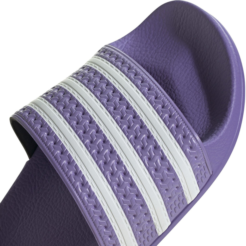 Adilette W
