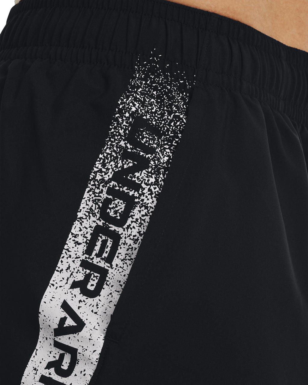 Woven Graphic short